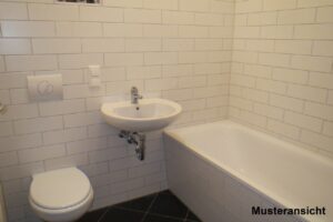 Musterbild Bad schwatz weiss