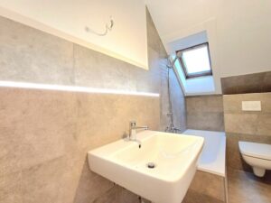 20251128_101444_resized