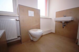 Leibnizstr 5; 2OG links (4)