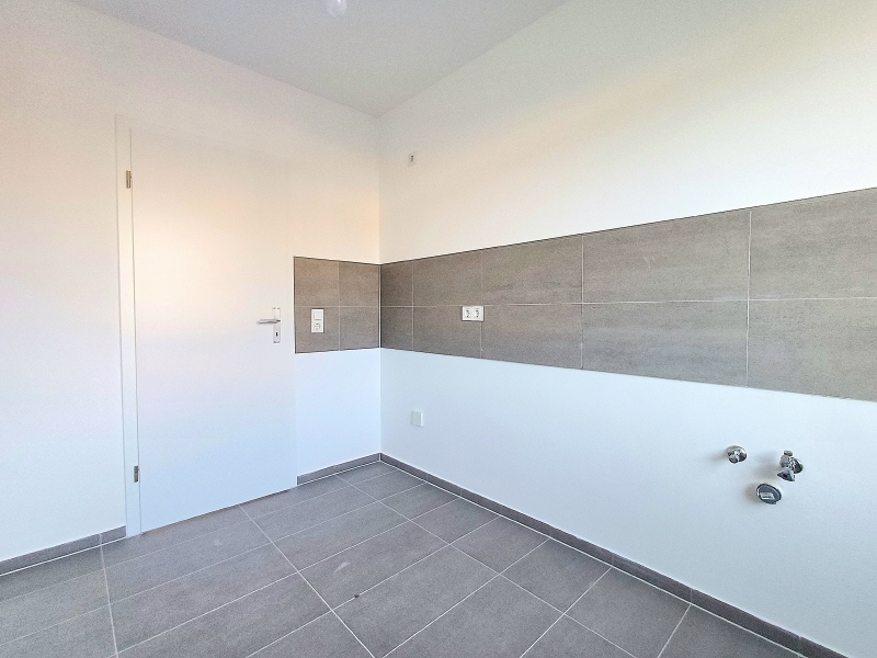 Mit frischem Fassadenanstrich! - Photo 5