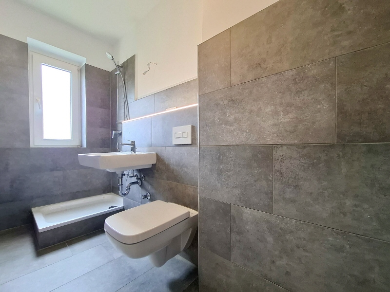 1 Zimmer mit großer Wohnküche - Photo 2